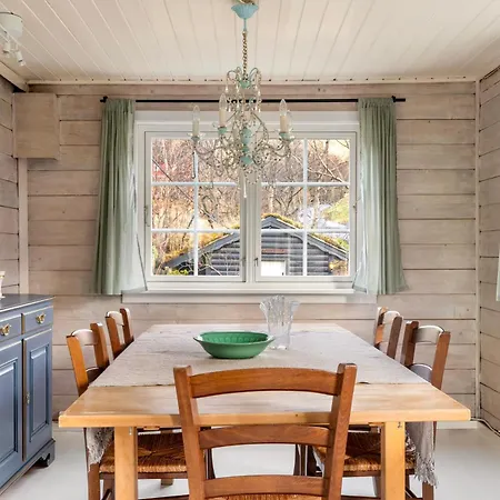 Gildeskaal - A Fairytale In * Rosendal