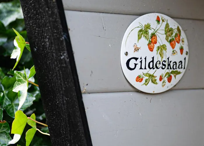Gildeskaal - A Fairytale In *