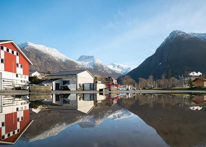 Gildeskaal - A Fairytale In *