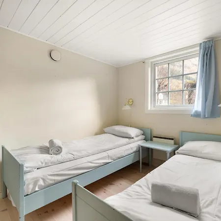 Gildeskaal - A Fairytale In *